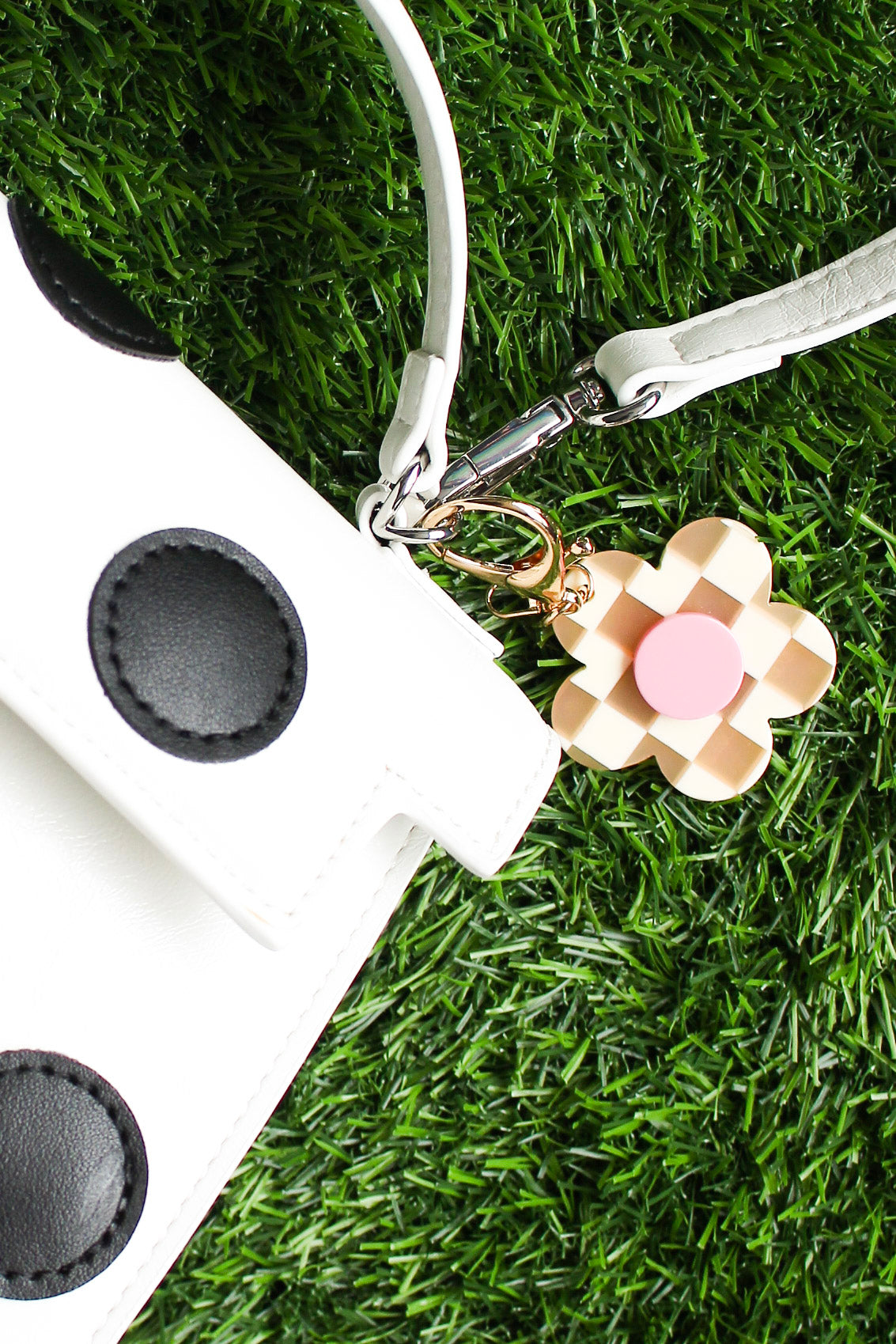 Checkered Daisy Keychain/ Bag Charm