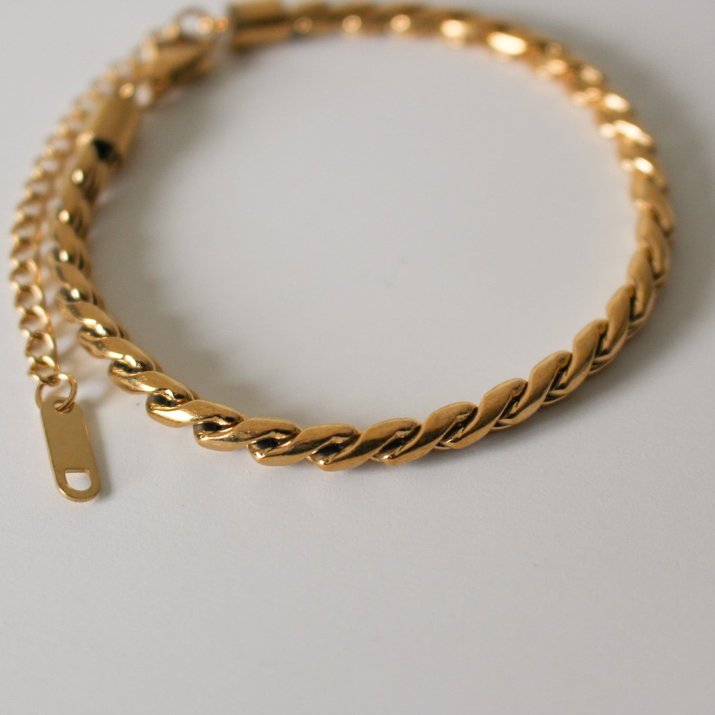 Gabbi S-Chain Link Bracelet