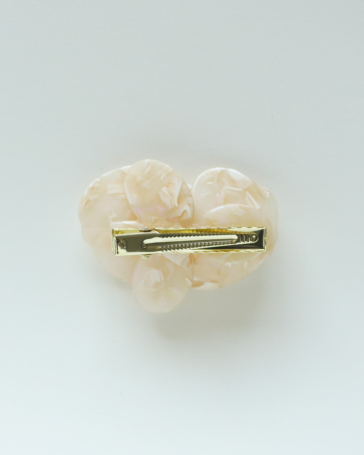 Orchid Hair Clip in Pearl