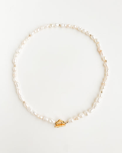 Pearl Choker with Flower Clasp