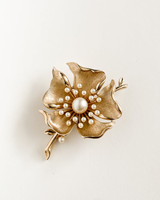 Trifari Vintage Gold & Pearl Flower Brooch
