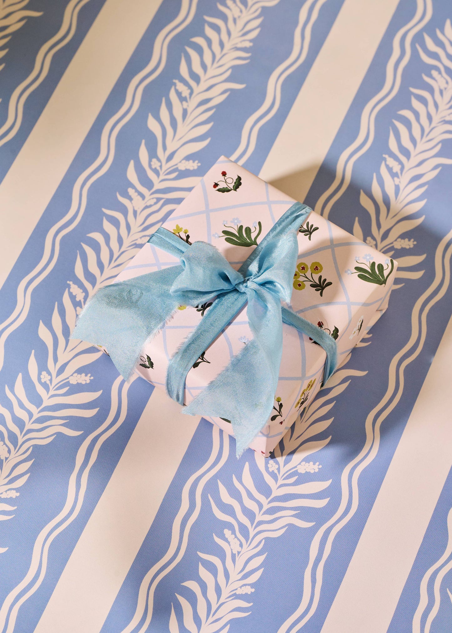 Floral Trellis and Blue Vine Stripe Double Sided Gift Wrap Set
