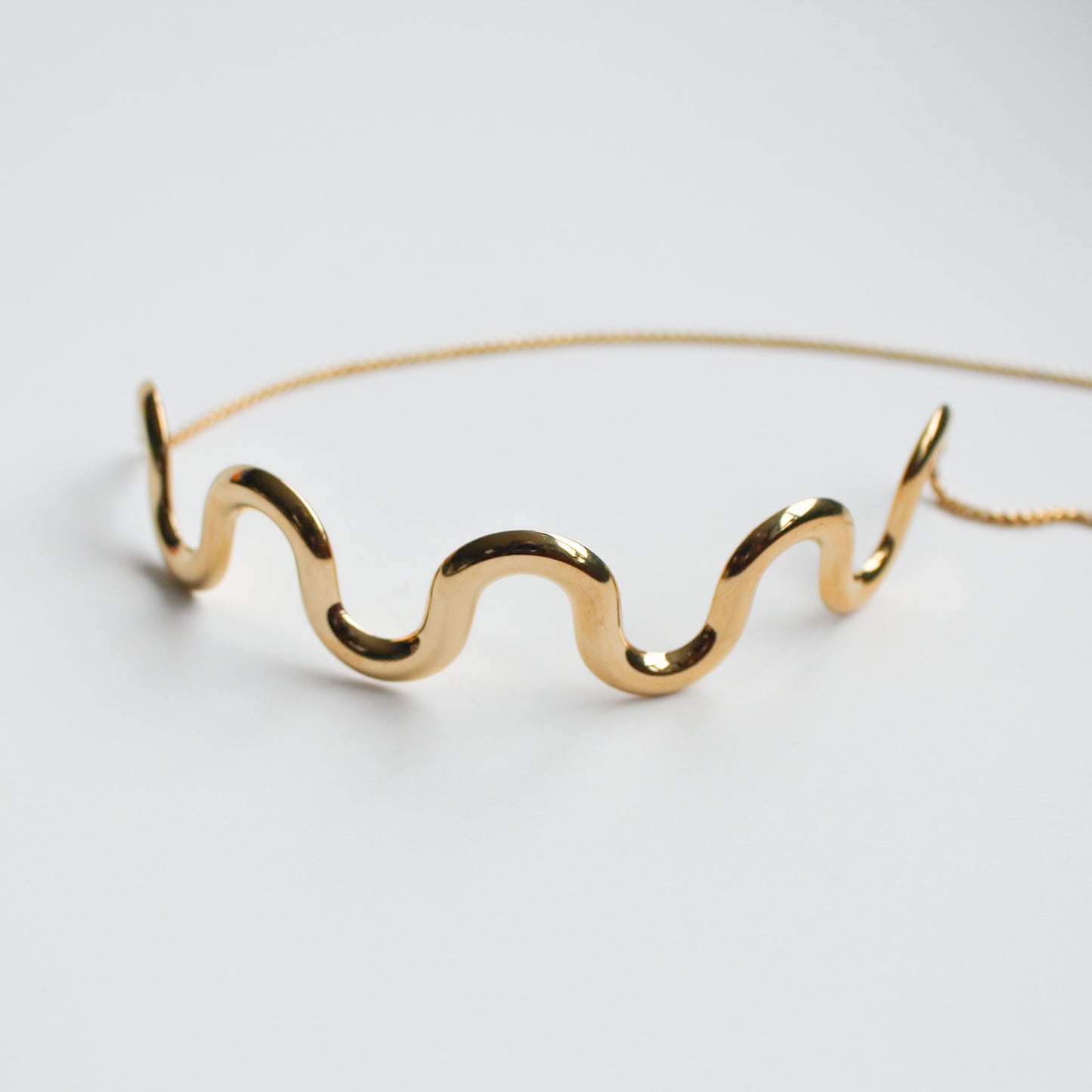 Alma Squiggle Choker Necklace