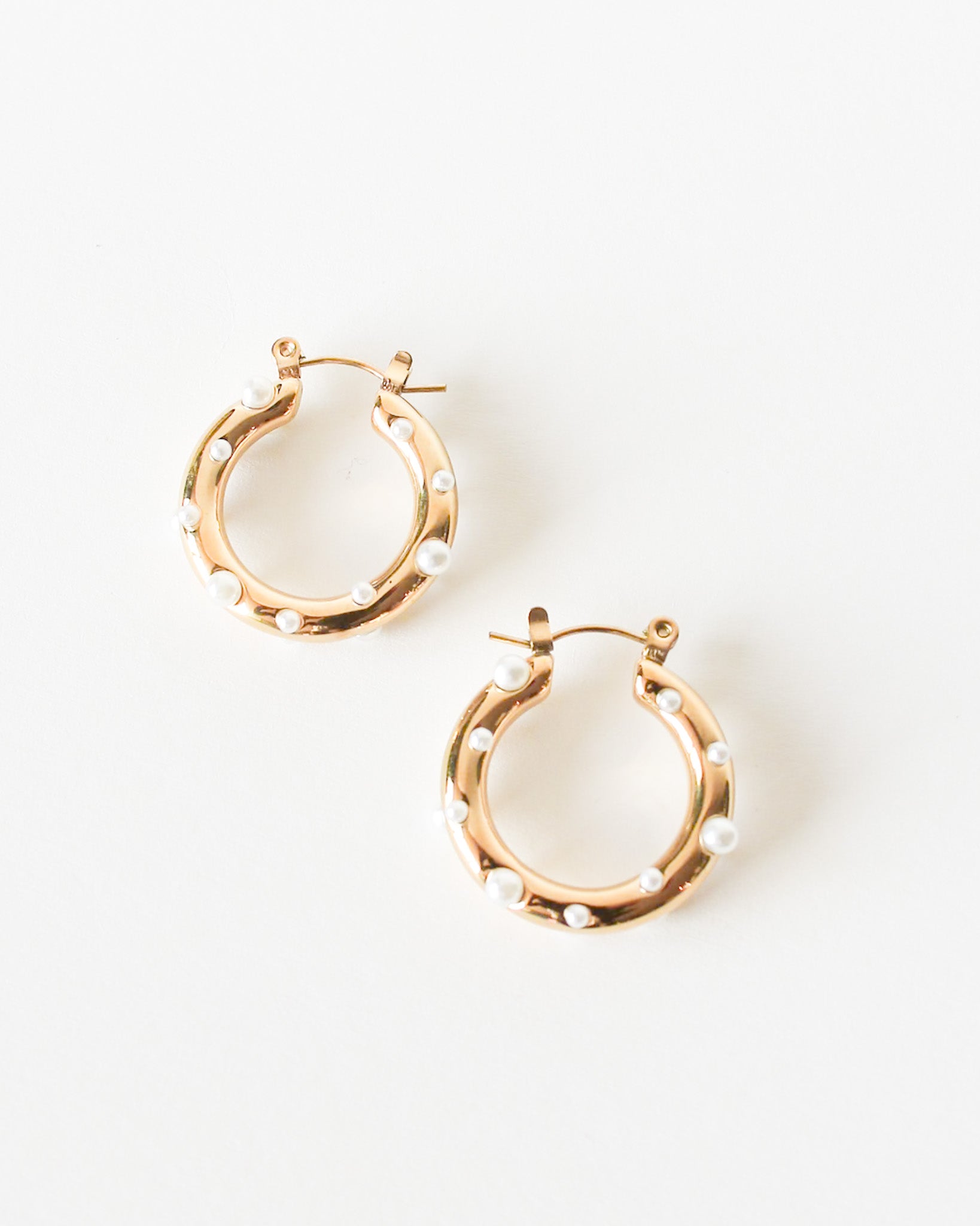 Camille Pearl Hoop Earrings - Or - Bon Femmes