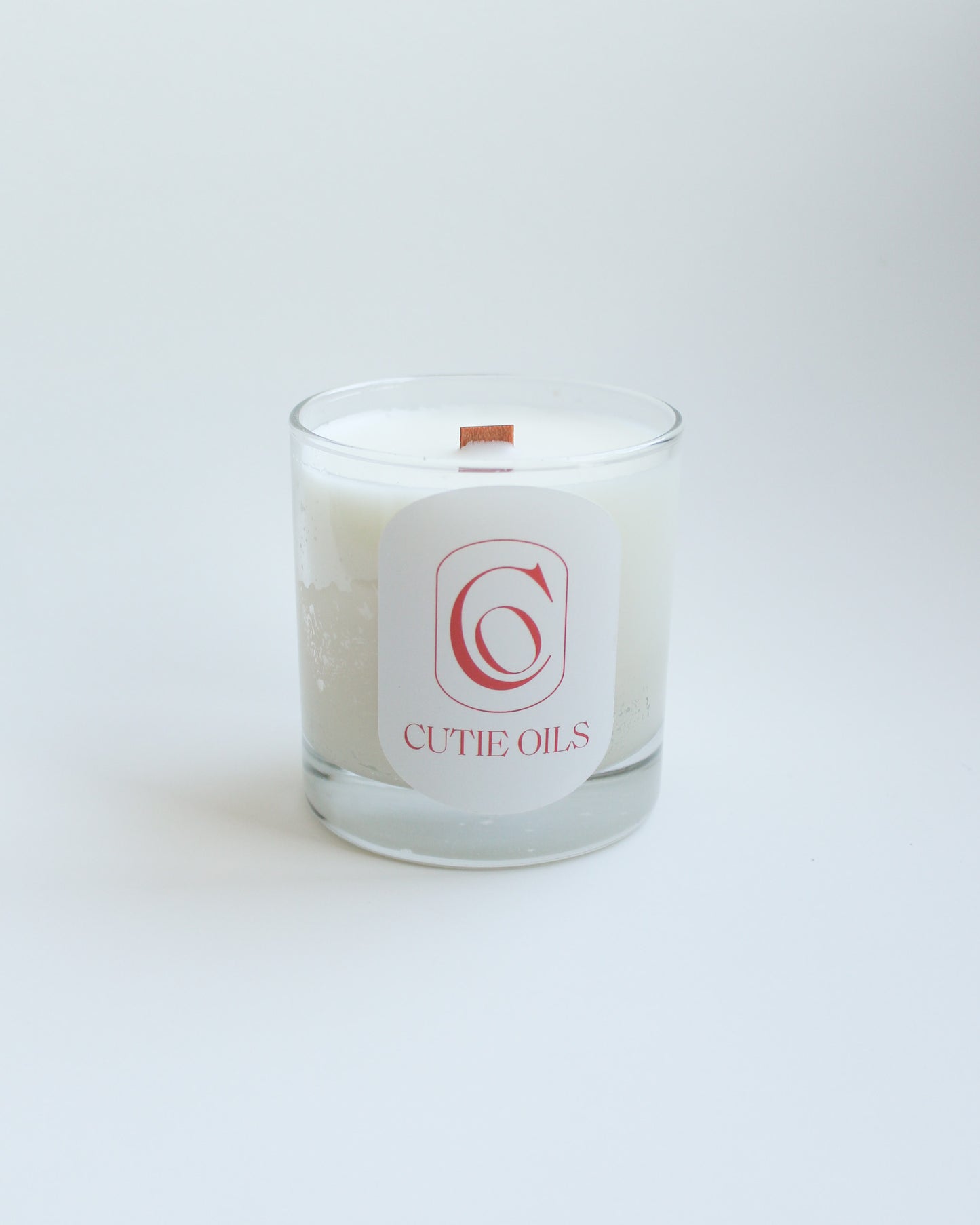 Cutie Olivine Candle - Vanilla, Sandalwood, Blackberry