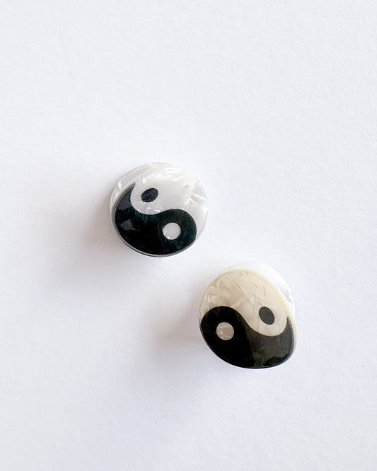 Yin Yang Mini Hair Clip