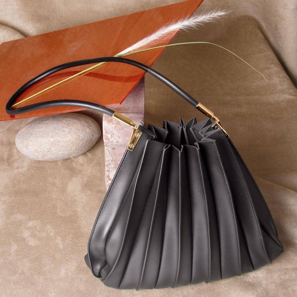 Carrie Black Pleated Shoulder Bag