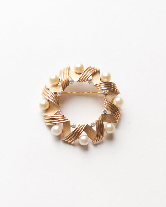 Gold & Pearl Contemporary Brooch