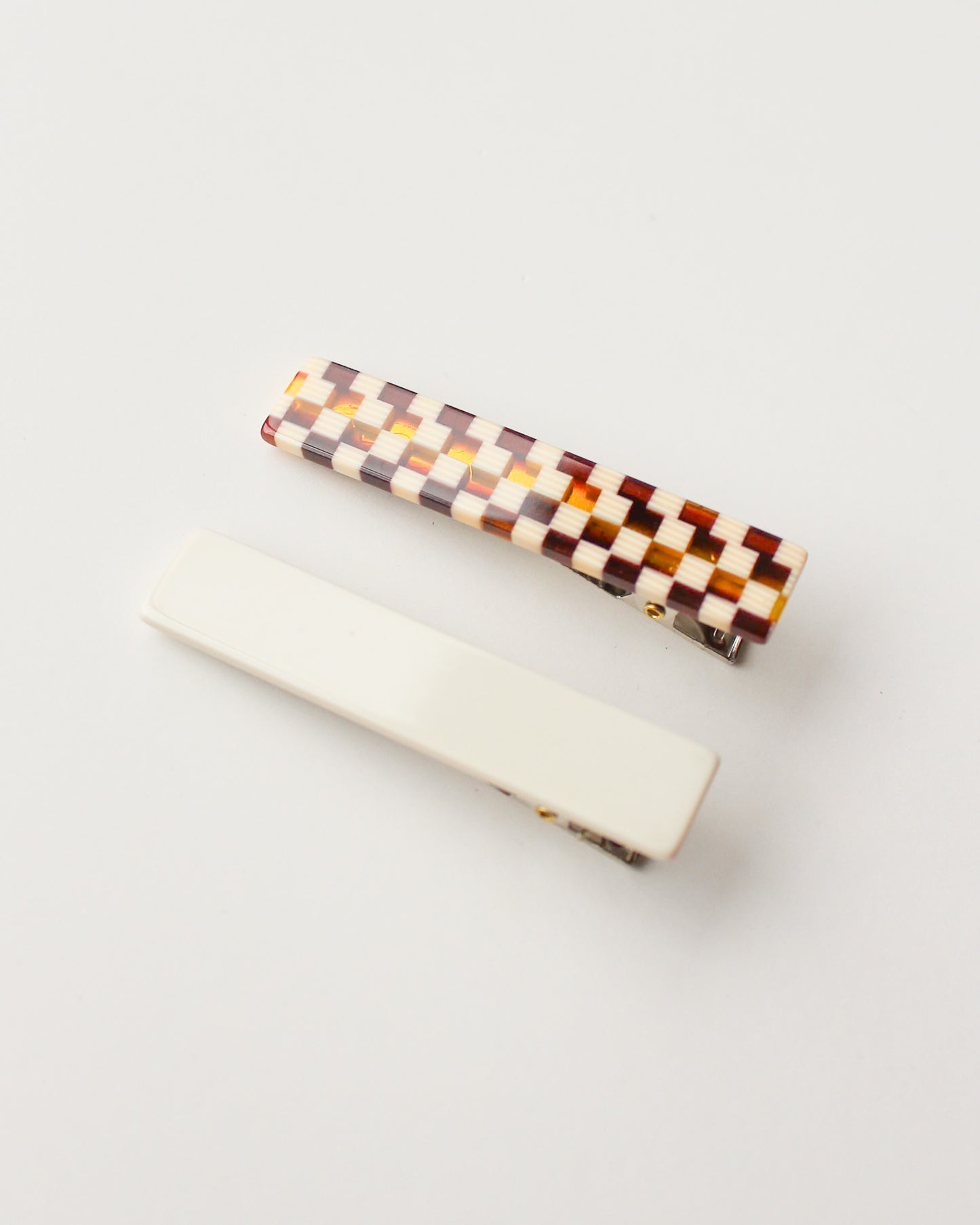 Femmes Hair Clip Set in Brown Checkered + Cream